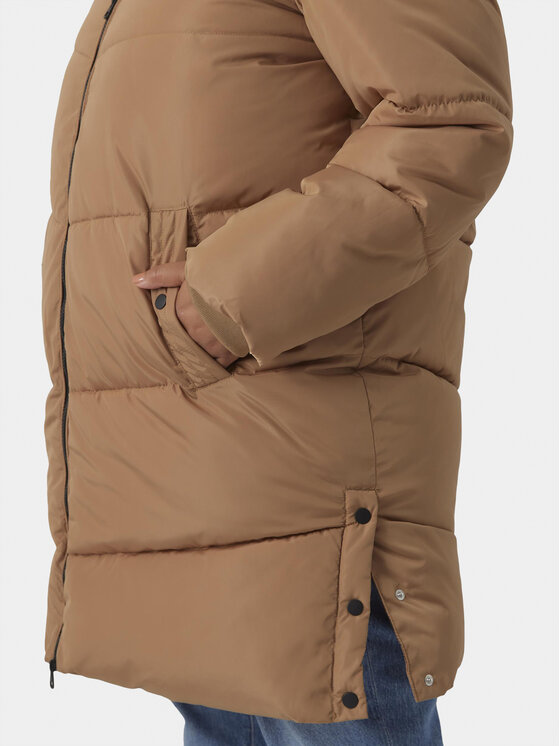 Vero Moda Curve Vero Moda Curve Зимно яке 10297304 Кафяв Regular Fit