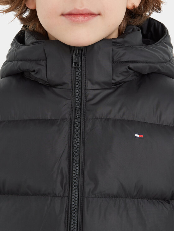 Tommy Hilfiger Tommy Hilfiger Μπουφάν χειμωνιάτικο Essential KB0KB08341 D Μαύρο Regular Fit