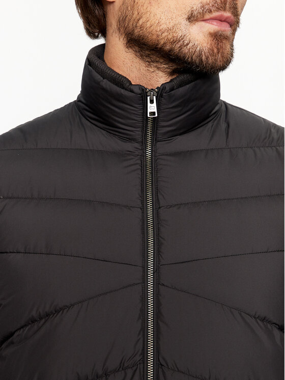 Woolrich Woolrich Vatovaná bunda Sundance CFWOOU0843MRUT2635 Černá Regular Fit