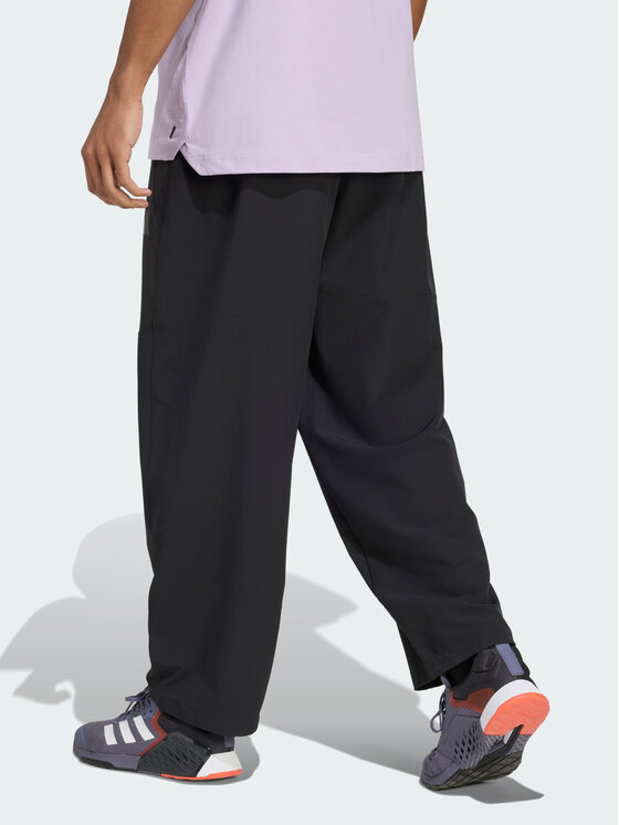 adidas adidas Spodnie dresowe 151929 Czarny Loose Fit