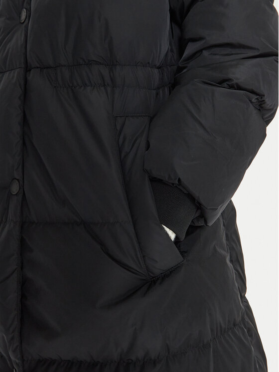 Weekend Max Mara Weekend Max Mara Vatovaná bunda Dolly 2425496052 Černá Relaxed Fit