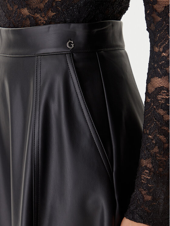 Guess Guess Sukňa z imitácie kože W5BD71 K8S30 Čierna Regular Fit