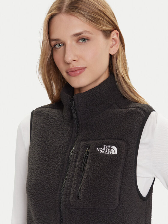 The North Face The North Face Жилетка за костюм Yumiori NF0A8B6F Черен Regular Fit
