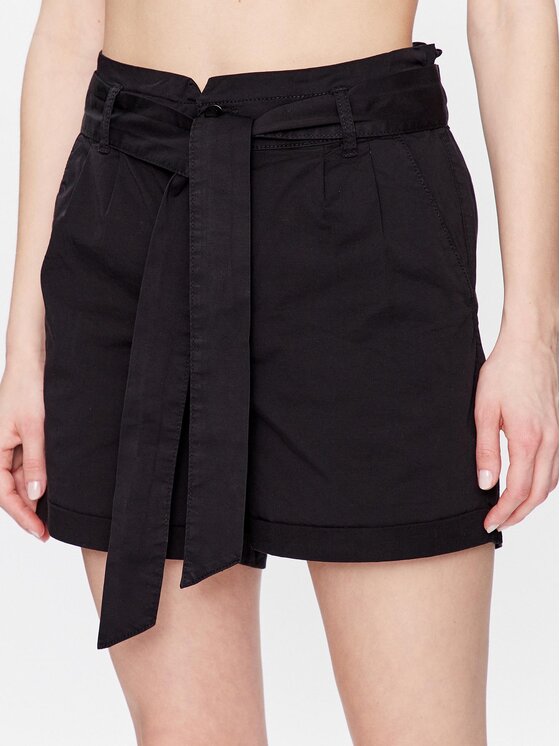 Volcano Pantalon scurți din material P-Maja L23255-S23 Negru Regular Fit