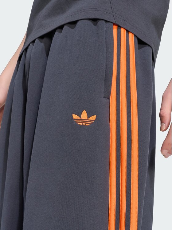 adidas adidas Joggery 169627 Szary Loose Fit