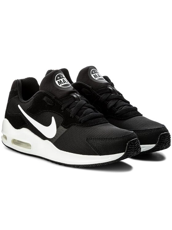 Nike air max guile 2024 sneakers