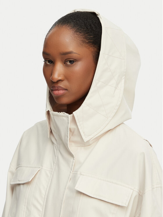 Guess Guess Parka W6GL02 W1402 Krēmkrāsas Regular Fit