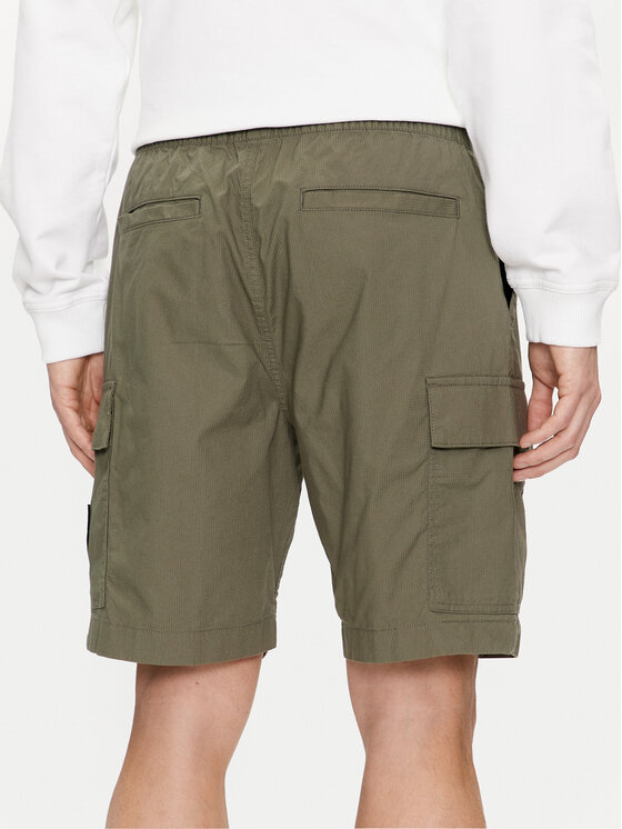 Calvin Klein Jeans Calvin Klein Jeans Pantaloncini di tessuto J30J325138 Verde Regular Fit