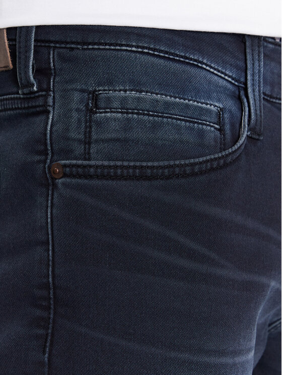Mustang Mustang Jeansy Oregon 3112-5576 Tmavomodrá Tapered Fit