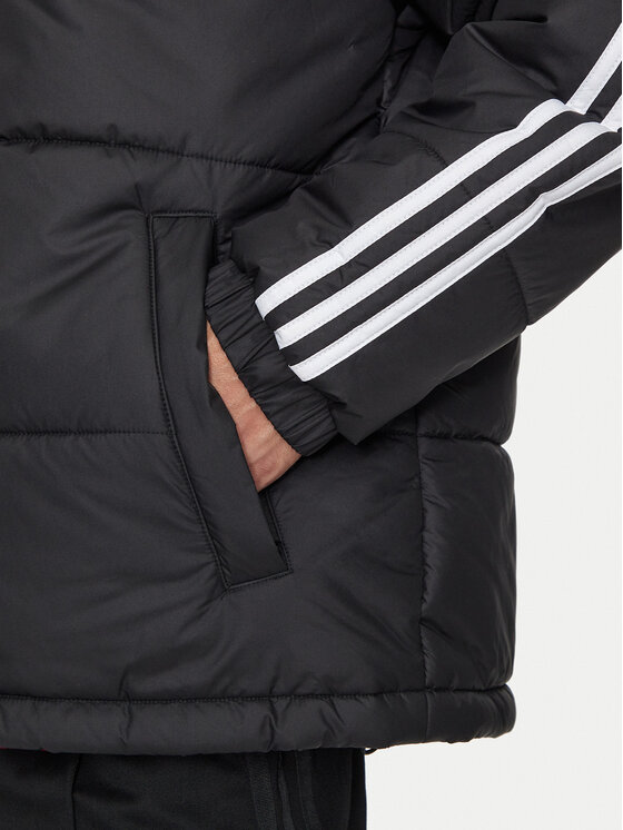 adidas adidas Kurtka zimowa adicolor JD9071 Czarny Regular Fit