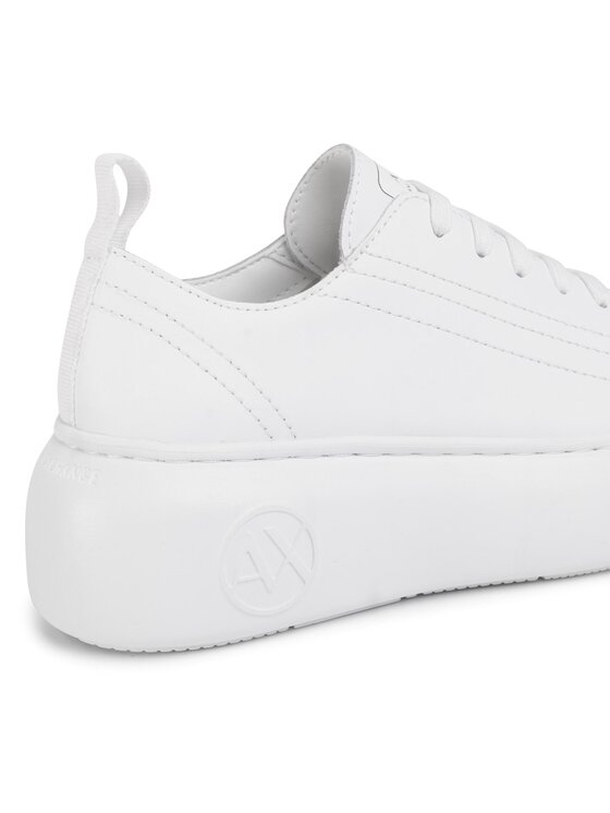 Armani Exchange Armani Exchange Sneakersy XDX043 XCC64 00152 Biela