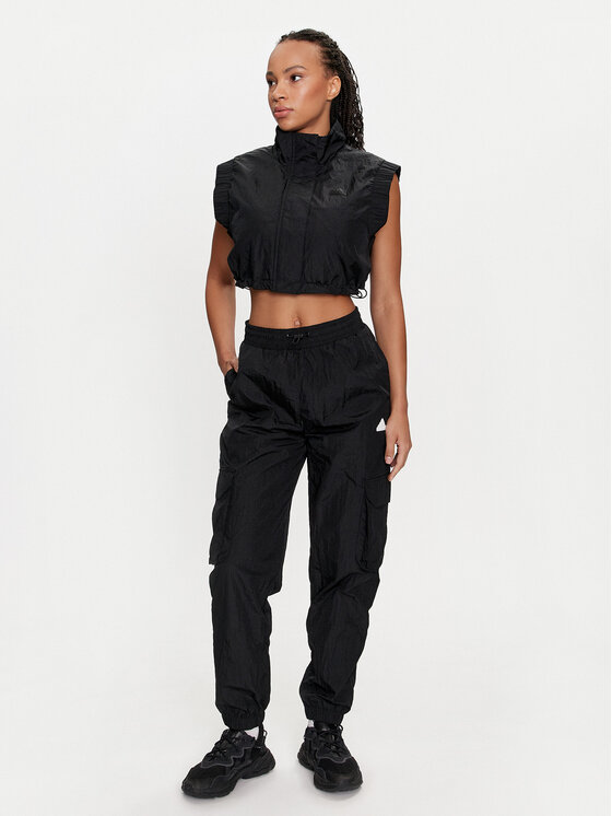 adidas adidas Spodnji del trenirke City Escape IQ4826 Črna Loose Fit