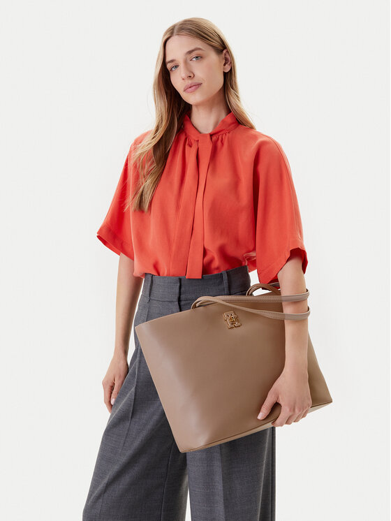 Tommy Hilfiger Tommy Hilfiger Torbica Th Modern Tote AW0AW17528 Bež