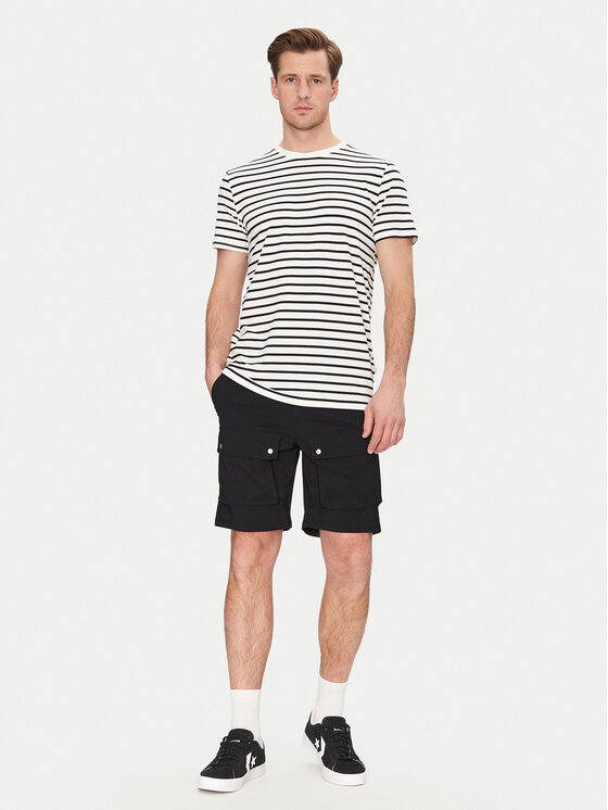 Resteröds Resteröds Szorty materiałowe Malone 55251 6441 Czarny Regular Fit