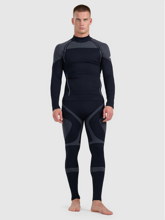 4F 4F Bielizna termoaktywna górna SKI PERFORMANCE Czarny