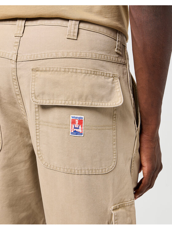 Wrangler Wrangler Spodnie materiałowe CJ REL CARGO PANT Beżowy Regular Fit
