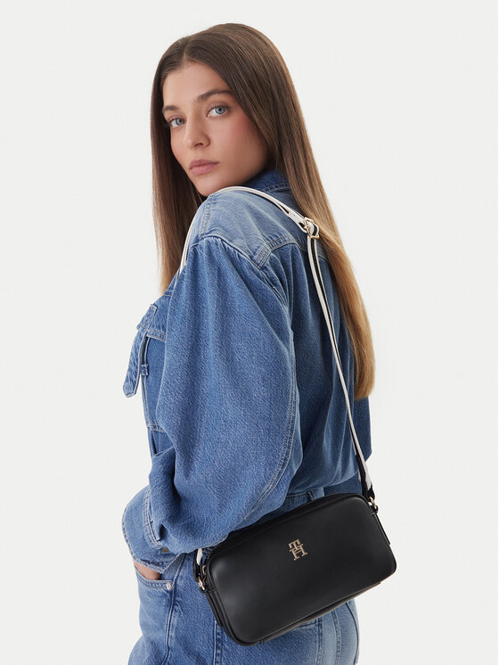 Tommy Hilfiger Geantă Th Essential Camera Bag AW0AW18370 Negru