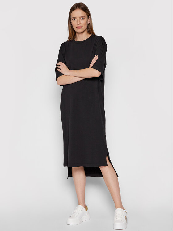 Vestito da giorno 76248221 Nero Relaxed Fit