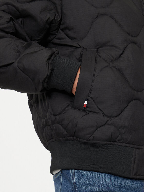 Tommy Hilfiger Tommy Hilfiger Μπόμπερ μπουφάν MW0MW37341 Μαύρο Regular Fit