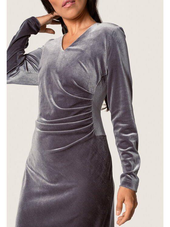 QUIOSQUE QUIOSQUE Každodenné šaty ARUBA DRESS Sivá Regular Fit