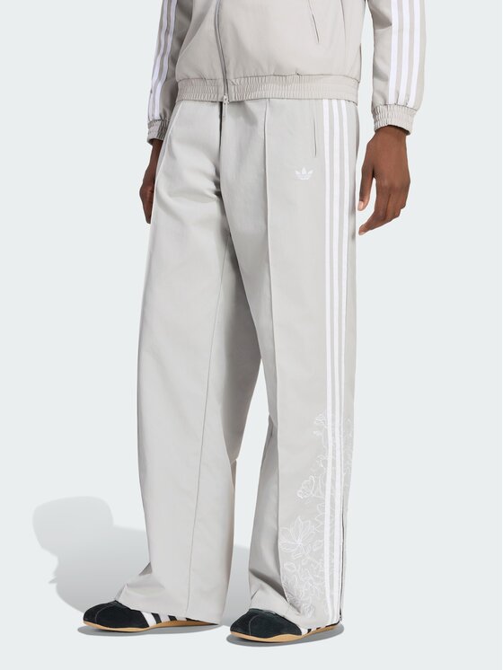 adidas adidas Spodnie dresowe 168118 Szary Loose Fit