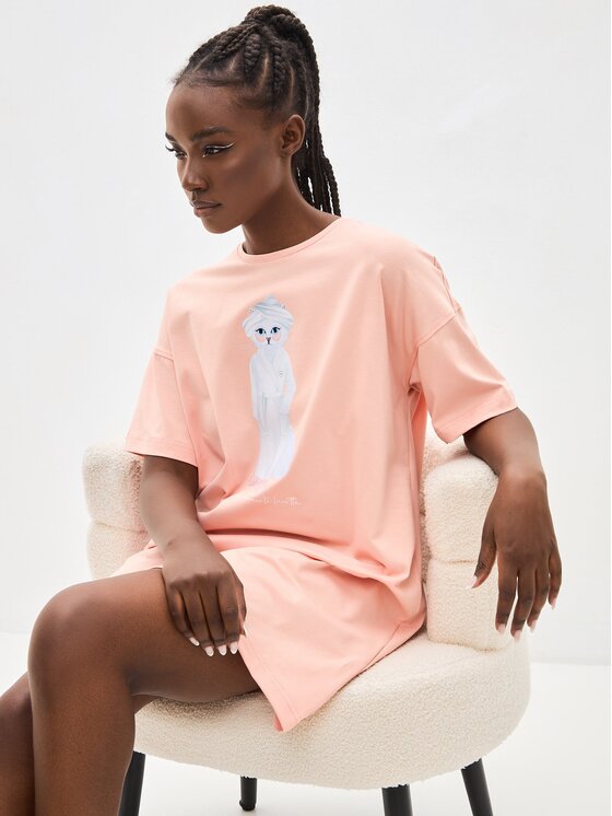 CAT by maniita lacitta CAT by maniita lacitta Koszula nocna Printed oversized T-shirt SPA CAT Beżowy Relaxed Fit