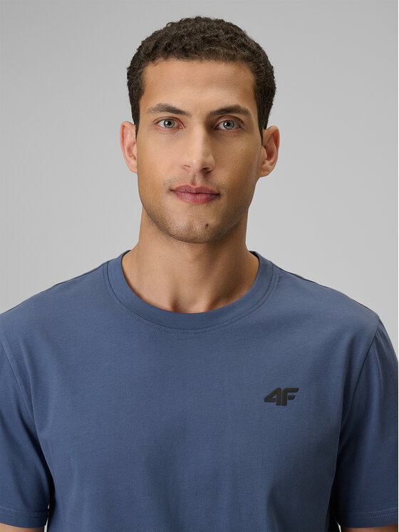 4F 4F T-Shirt BASIC+ Regular Fit