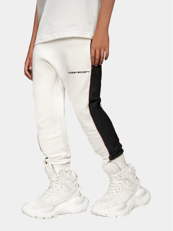 MADE BY SOCIETY MADE BY SOCIETY Ścierka Pantaloni joggers - P36733 Biały Basic Fit
