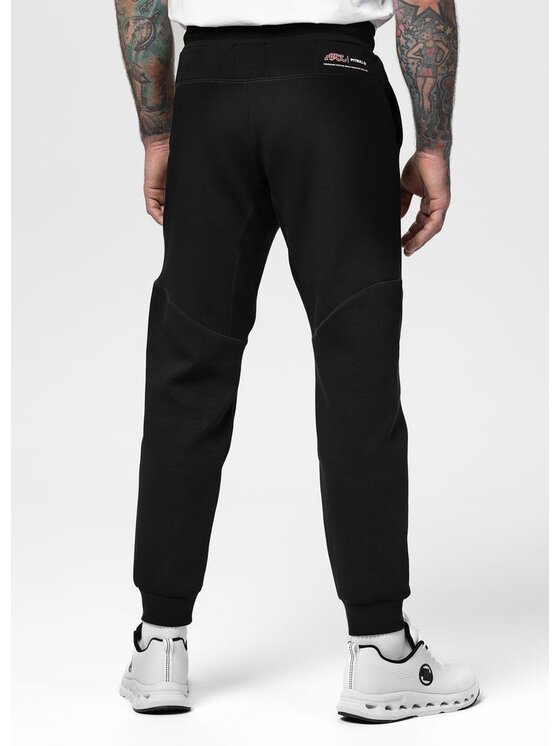 PITBULL PITBULL Spodnie dresowe ADCC DOGWOOD POCKET Czarny Regular Fit