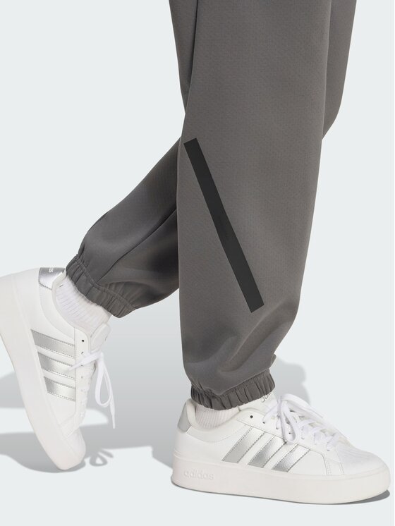 adidas adidas Spodnie dresowe 164581 Szary Regular Fit