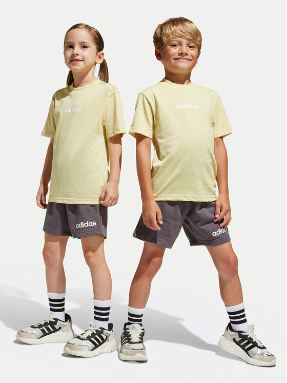 adidas adidas Sada T-shirt a šortky Essentials JC9751 Žlutá Regular Fit