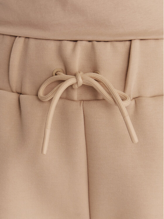 Guess Guess Αθλητικό σορτς V3GD13 KB3P2 Μπεζ Regular Fit