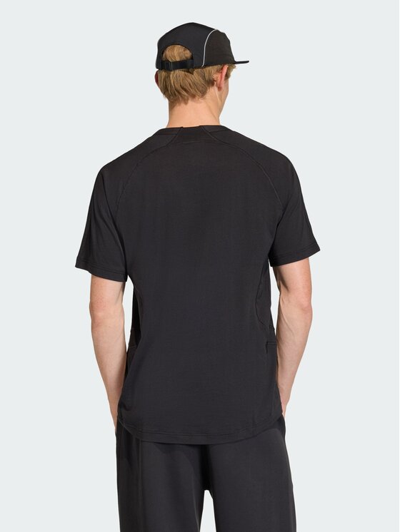 adidas adidas T-Shirt 159227 Czarny Regular Fit