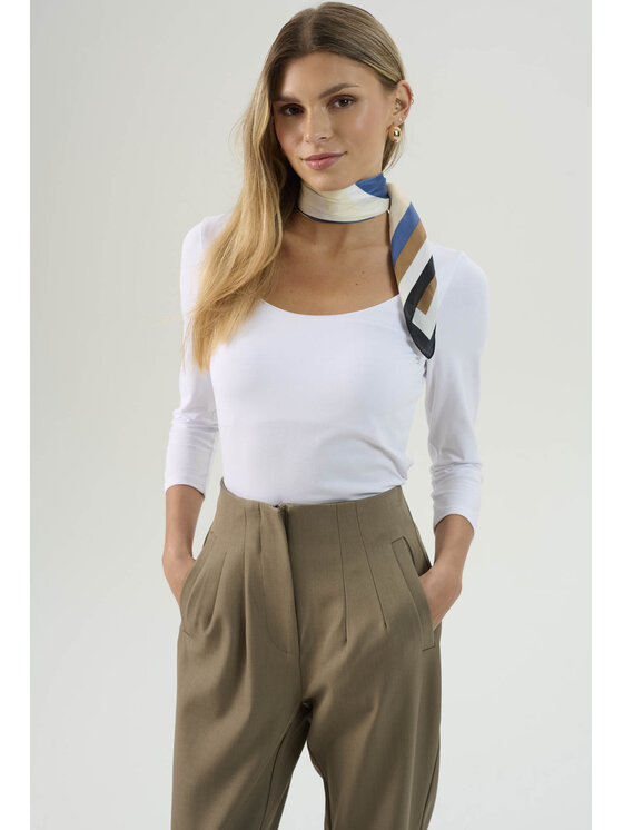 Femestage Femestage T-Shirt Femestage AB BASE TSH1580-000 Biały Regular Fit