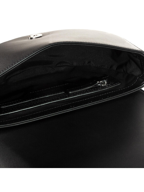 Tommy Hilfiger Tommy Hilfiger Käekott Tommy Staple Saddle AW0AW08226 Must