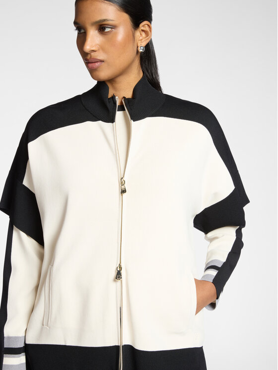Elena Mirò Elena Mirò Cardigan S606Z000010N0A1 Nero Boxy Fit