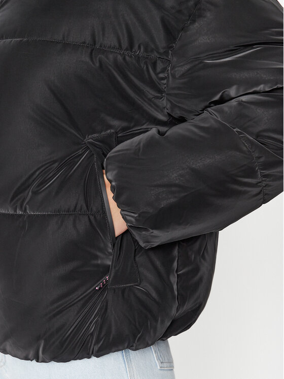 Fila Fila Kurtka puchowa FAW0645 Czarny Regular Fit