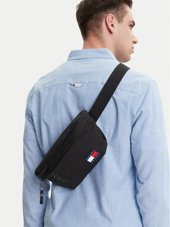 Tommy Jeans Tommy Jeans torba za okoli pasu Tjm Daily + Bumbag AM0AM13273 Črna