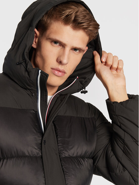 Tommy Hilfiger Tommy Hilfiger Žieminė striukė MW0MW28723 Juoda Regular Fit