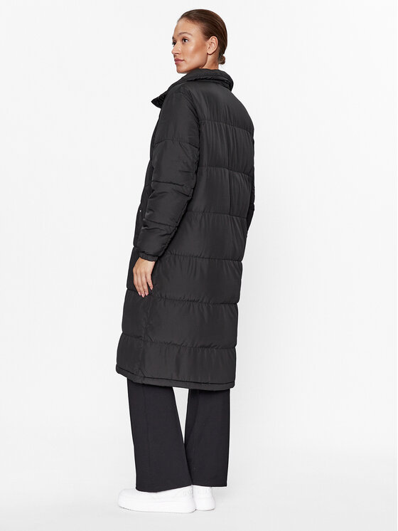 Fila Fila Пухено яке FAW0546 Черен Regular Fit