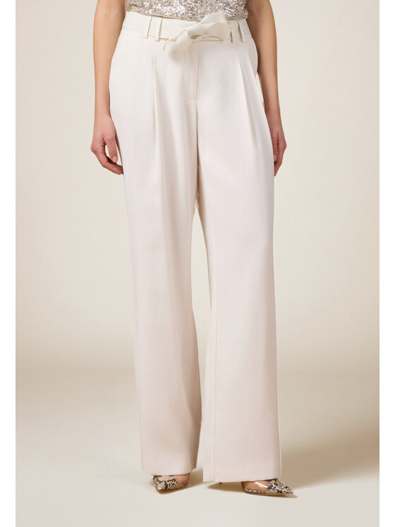 Oltre Oltre Spodnie materiałowe P087R008729N021 Biały Baggy Fit
