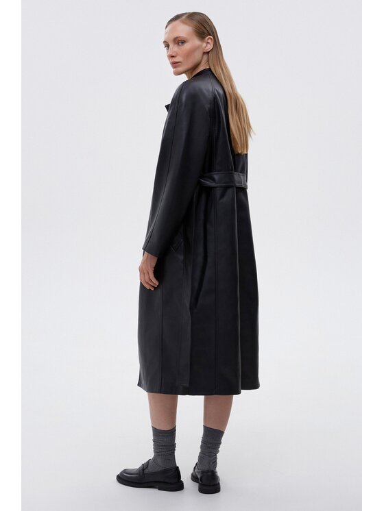 Estro Estro Kabát ER00115602 Černá Loose Fit