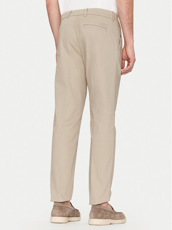 Calvin Klein Calvin Klein Chinosy K10K114104 Beżowy Tapered Fit