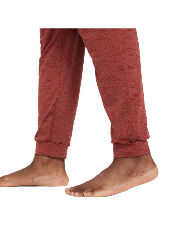 Nike Nike Spodnie dresowe YOGA DRI-FIT PANT Czerwony Regular Fit