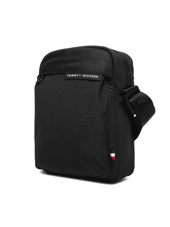 Tommy Hilfiger Tommy Hilfiger Torbica za okrog pasu AM0AM13297 Črna