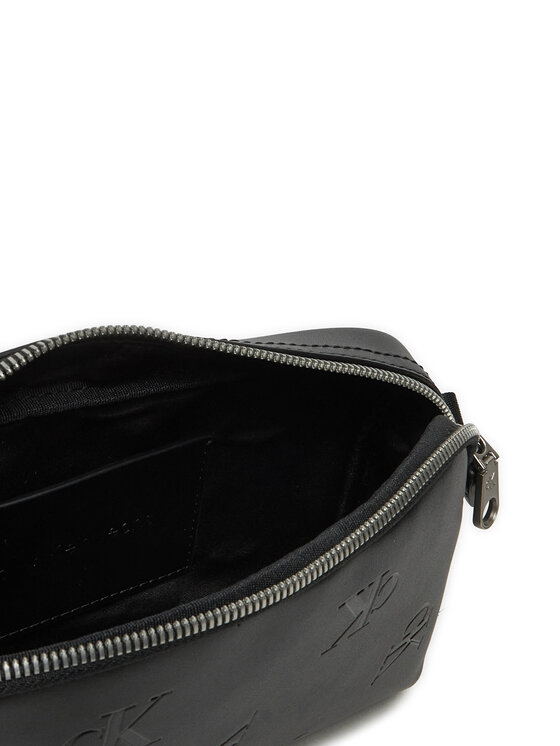 Calvin Klein Jeans Calvin Klein Jeans Τσάντα K50K513000 Μαύρο
