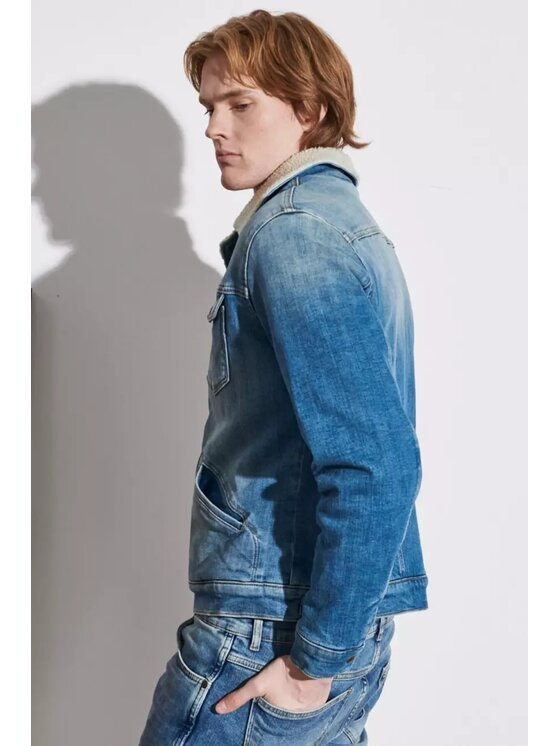Wrangler Wrangler Kurtka jeansowa 124MJ SHERPA Niebieski Regular Fit