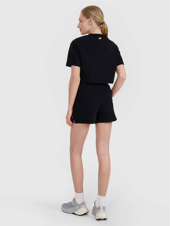 4F 4F Šortky 4FWSS25TSHOF531-20S Čierna Regular Fit
