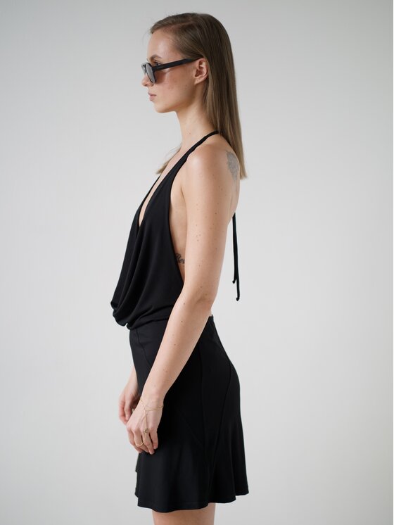 MAI MAI Sukienka dzianinowa NESSA Czarny Feminine Fit