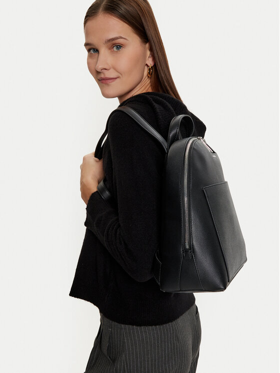 Calvin Klein Calvin Klein Ruksak Ck Must Dome Backpack_Caviar K60K613087 Crna
